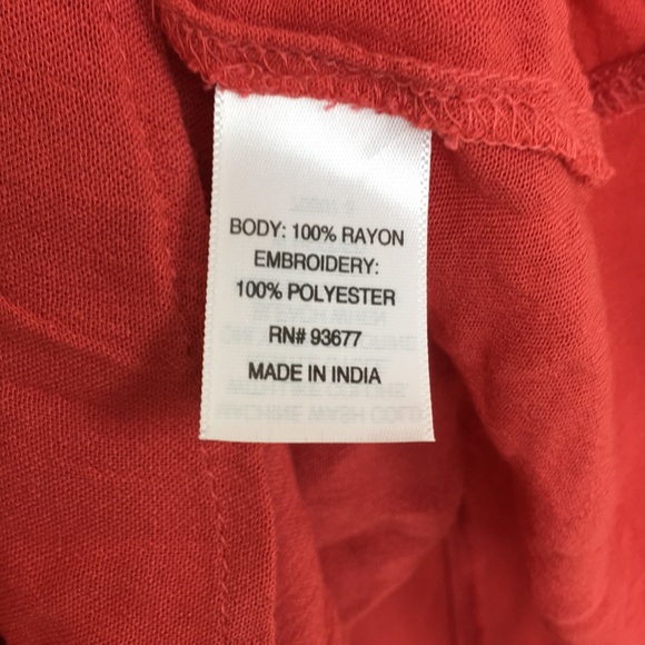 St. John’s Bay summer blouse - Picture 5 of 5